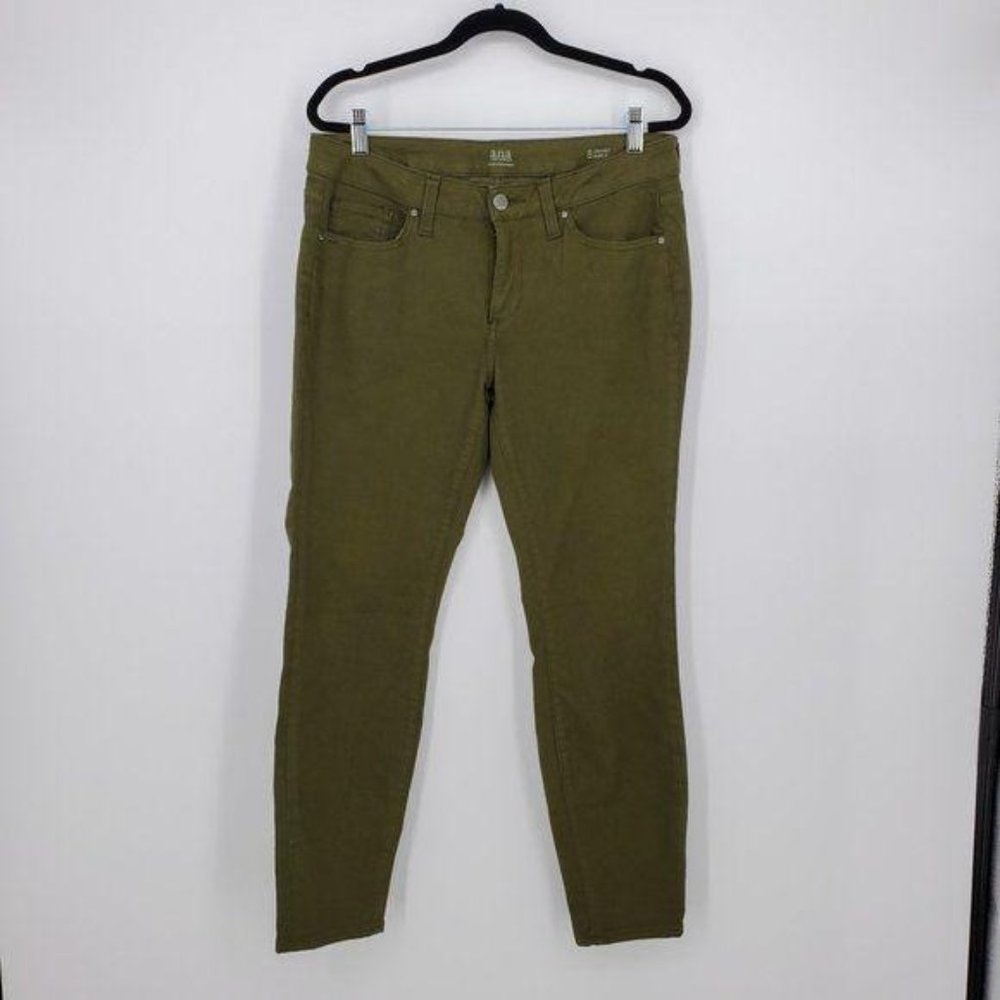 A.N.A. Skinny Ankle Skinny Green Pants Size 8